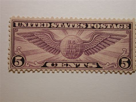 US Scott C12 5 Cent Winged Globe Airmail Stamp 1930 Never Hinged