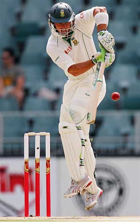 Herschelle Gibbs Rides The Bounce ESPNcricinfo