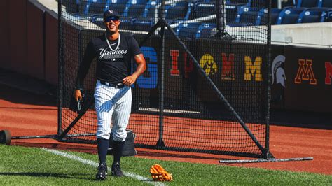 Aaron Hicks: Yankees center fielder game ready after Tommy John - Sports Illustrated NY Yankees ...