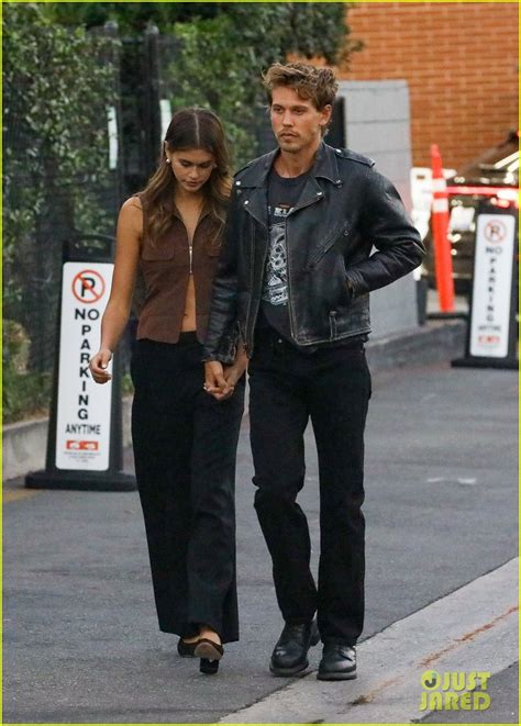 Austin Butler And Kaia Gerber Hold Hands Look So In Love During Date Night In Beverly Hills