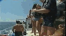 Thumbs Pro Bikini Pantsing