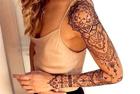 Tatouage Bras Motif Dentelle 10 Modèles Féminins Extrêmement