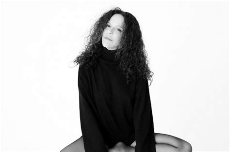 BEBEL GILBERTO ベベウジルベルト8月25日発売のニューアルバムJOÃOジョアンよりファーストシングルÉ