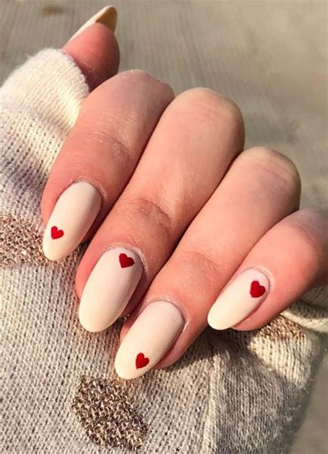 35 Cute Valentines Day Nails You Ll Want To Wear Simple Nude Nails