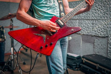 Como Tocar Guitarra Dicas Que Todo Iniciante Deve Saber