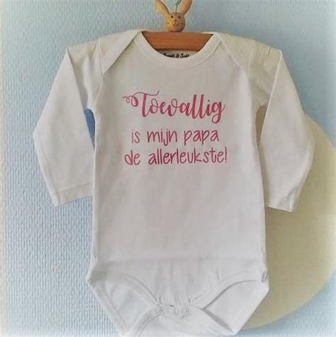 Baby Rompertje Met Tekst Liefste Meisje Toevallig Is Mijn Papa De