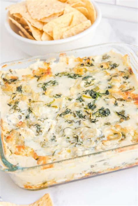 Applebee's Spinach Artichoke Dip - CopyKat Recipes