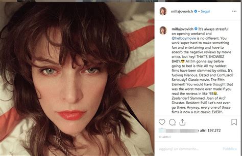 Milla Jovovich Incinta Per La Terza Volta La Foto Col Pancione Dalla