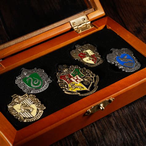 Hogwarts Häuser Pins Harry Potter Noble Collection Exklusive