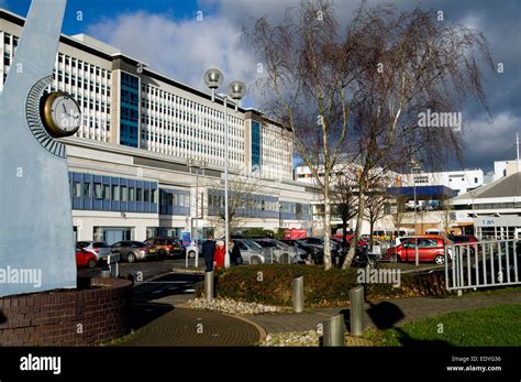 University Hospital Of Wales Heath Park Cardiff Wales Uk Stock