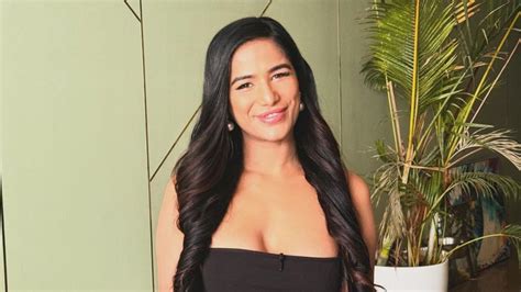 Poonam Pandey Death 32 साल की उम्र में एक्ट्रेस पूनम पांडे का हुआ निधन ये बनी मौत की वजह