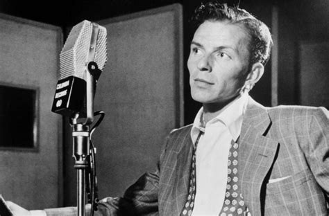 Frank Sinatra performing The Beatles song 'Something' live