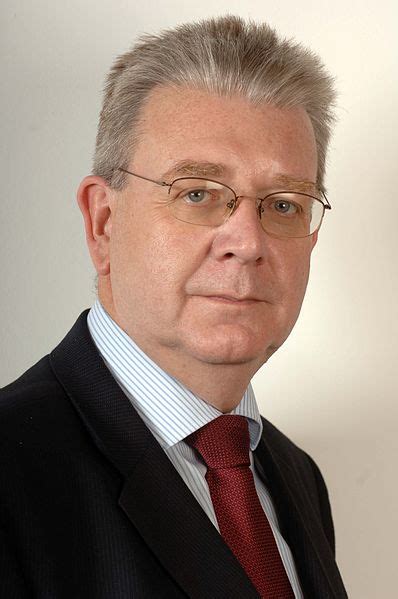 Michael Russell Wikispooks