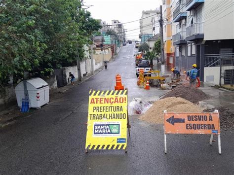 Pmsm Sisp Prefeitura Trabalha Na Manuten O Do Sistema De Drenagem