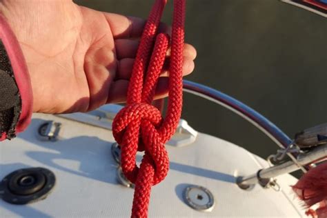 HOW TO TIE A HANGMAN'S KNOT | Yachting News