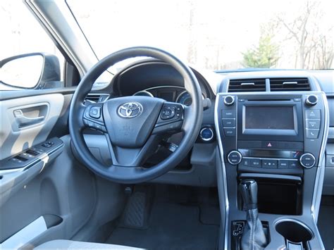 2016 Toyota Camry Hybrid Pictures: | U.S. News