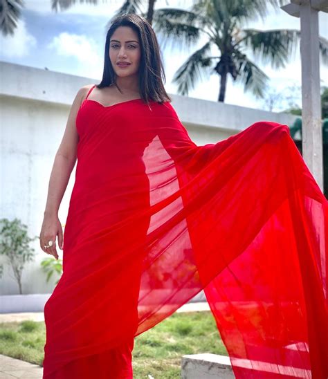 Surbhi Chandna looks red hot in her red saree avatar, check out the ...