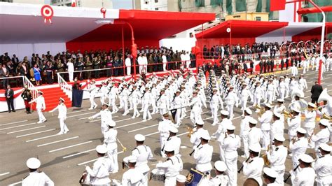 Destacada Participaci N De La Marina De Guerra Del Per En La Gran