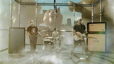 Blink 182 Drop Heartfelt New Single And Video One More Kerrang