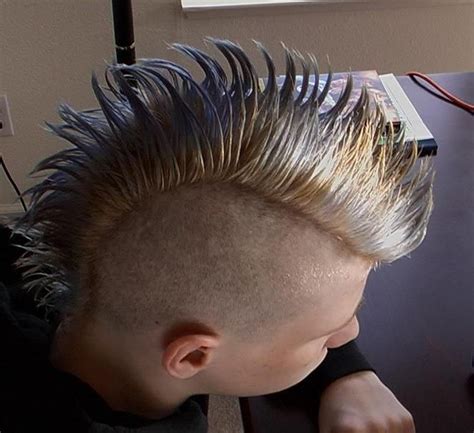 45 Marvelous Ways To Wear Mohawk Haircut Find Yours Mohawk Haircut