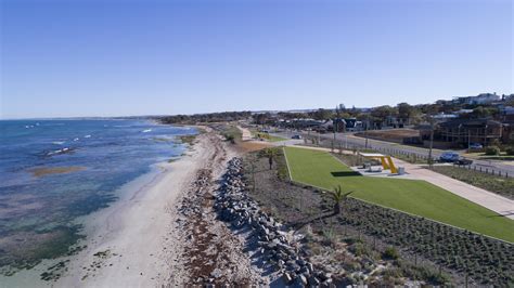 News Story - Five of Geraldton's best beaches » Visit Geraldton