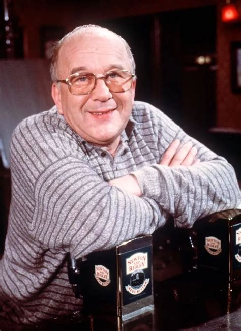 Roy Barraclough Dead Aged 81 After Two Decades As Coronation Streets