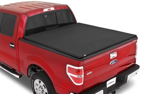 Lund® - Genesis Tri-Fold Tonneau Cover