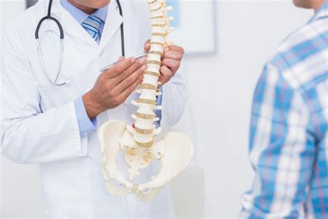 Are There Different Types of Spine Specialists?