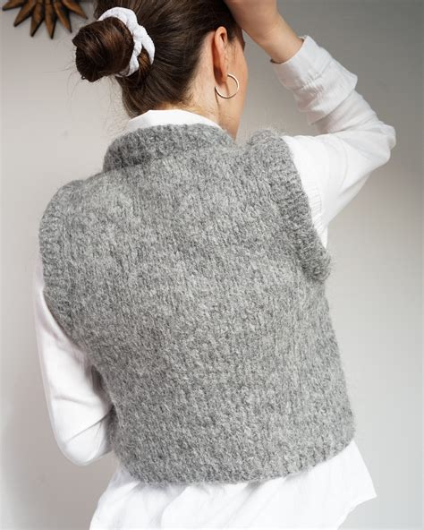 Hand Knit Vest Sweater Vest Cropped Vest Grey Vest Chunky Wool Etsy