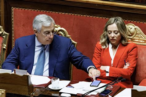 Migranti Governo Approva Decreto Legge Su Espulsioni E Paesi Sicuri Per