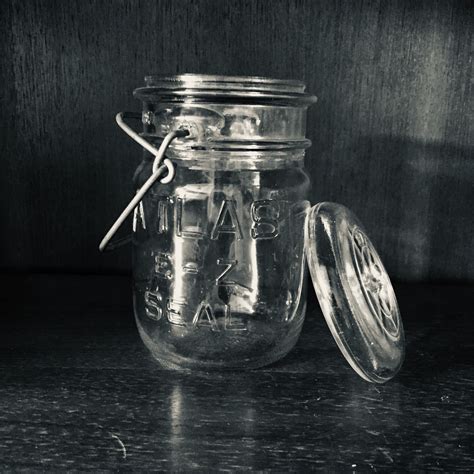 E Z Seal Quart And Pint Vintage Pair Of Atlas Canning Jars With Glass