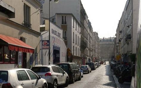 Paris un prédateur aborde une lycéenne dans la rue l emmène chez lui