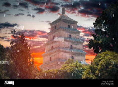 Large Pagoda Of Wild Geese In The City Of Xian China Stock Photo Alamy