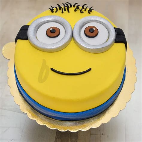 Buy Adorable Minion Fondant Cake-Minion's despicable delight