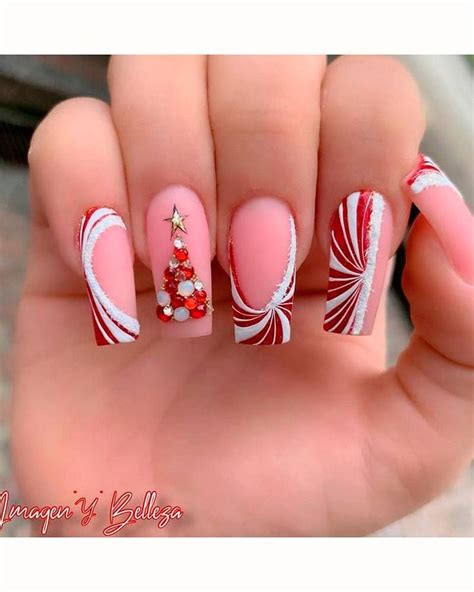 Uñas de Navidad 2023 55 diseños bonitos y elegantes muy inspiradores