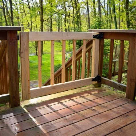 How To Build A Wooden Deck Gate - Teb DIY