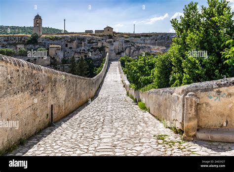 Stone Tales 007 No Time To Die James Bond Gravina In Puglia Italy