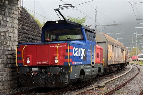 Sbb Cargo Zweikraftlokomotive Eem Mit Taufname Flickr