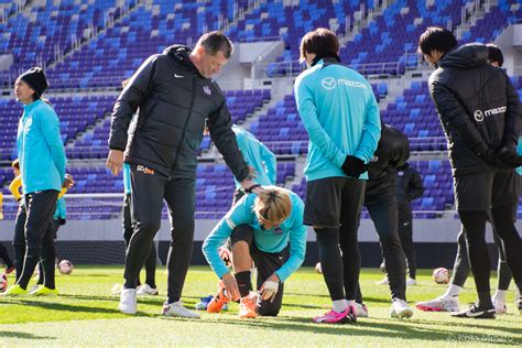 【写真・8枚目】【写真ギャラリー】202428 サンフレッチェ広島、新スタジアム初練習 サッカーキング