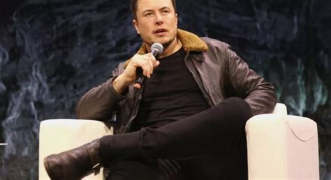 Quand Elon Musk Fume Un Joint En Direct Lors D Une émission Le Titre Tesla Chute En Bourse