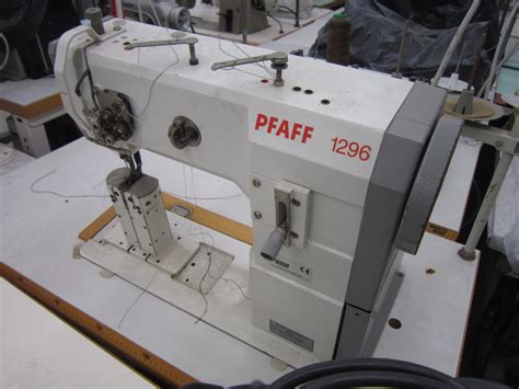 Sieck PFAFF Kl 1296 706 35 Two Needle Post Bed Sewing Machine With