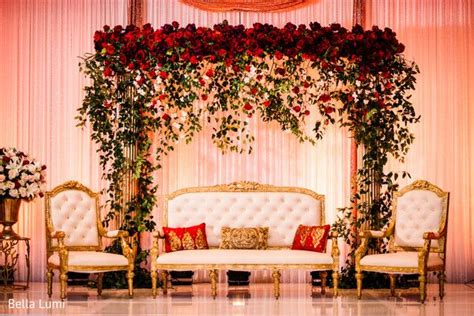 TOP 15 Flower Wedding Stage Decoration Ideas You Need To Check Right NOW