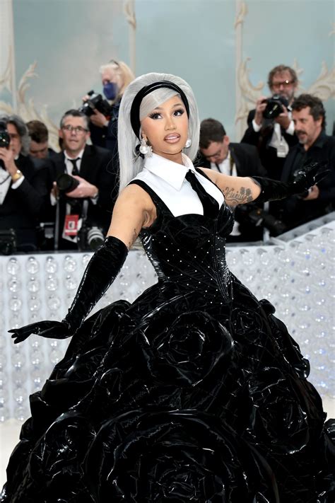 Cardi B In Chenpeng Studio At Met Gala Ps Fashion