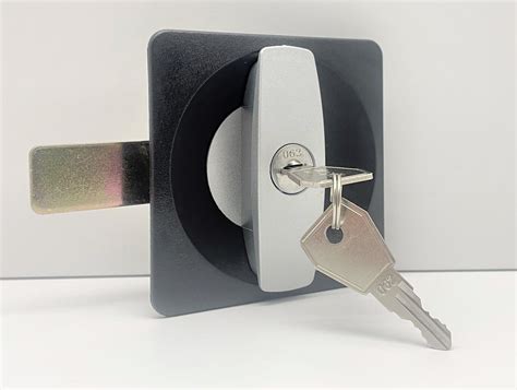 Замок Ригельный для Шкафа купить на OZON по низкой цене