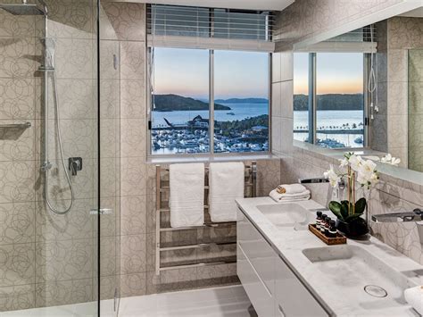 Yacht Harbour Towers Bedrooms Bathrooms Hamilton Island