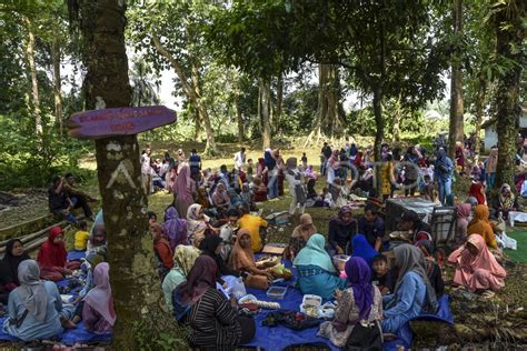 TRADISI MUNGGAHAN JELANG RAMADHAN ANTARA Foto