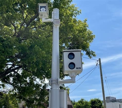 180 Plus Tickets Issued In First 2 Weeks Of Red Light Cameras In