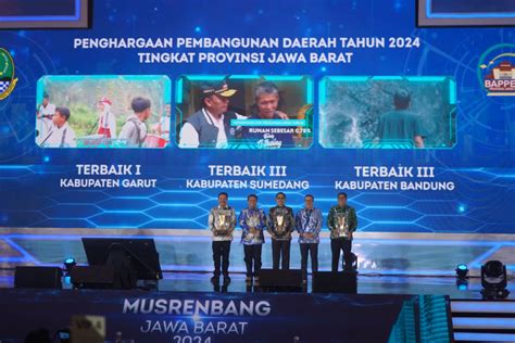 Kabupaten Garut Raih Penghargaan Terbaik I PPD Tahun 2024 Ting