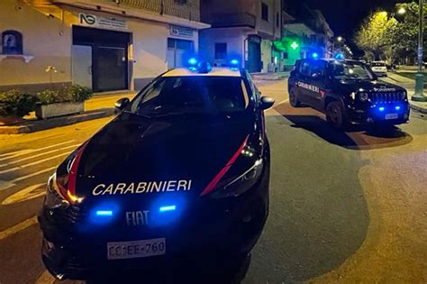 Droga in auto e in casa arrestati due giovani a Stalettì il Lametino it