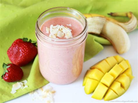 Strawberry Banana Mango Coconut Smoothie Cooking With Ruthie